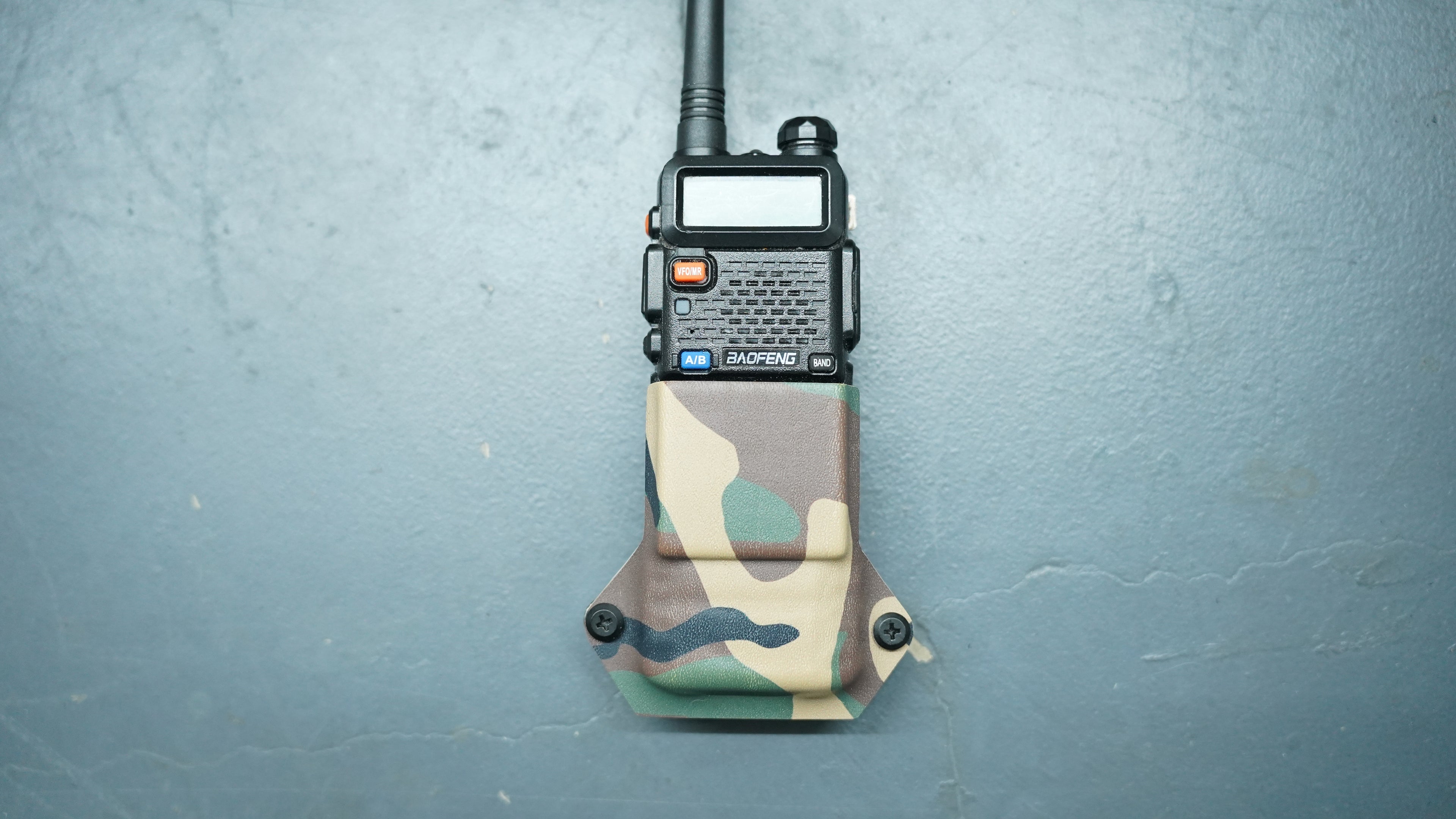 BLEM - Baofeng B85 Holster, WOODLAND CAMO