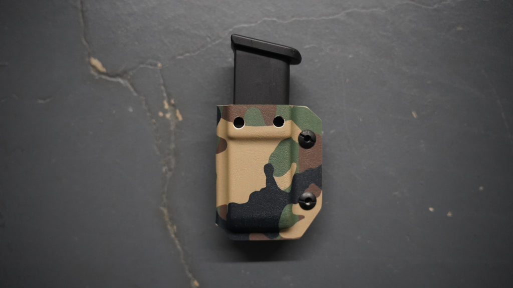 Prototype Ambidextrous Mag Carrier - Woodland