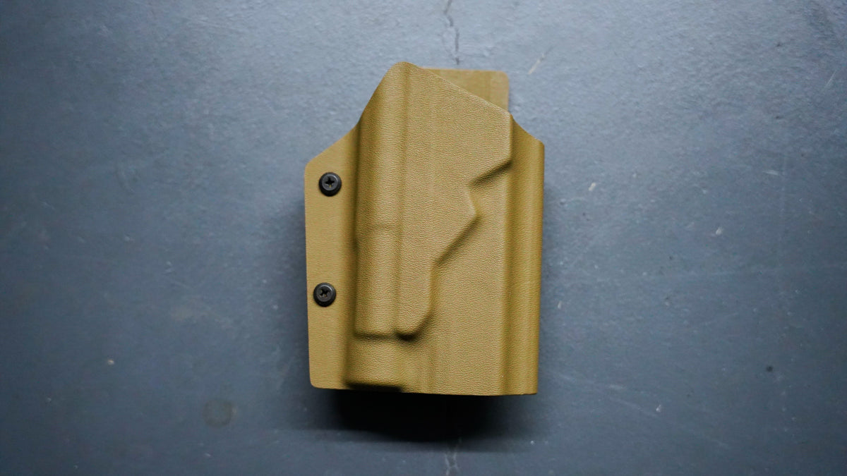 Gambit 2.0 OWB (RH): Glock 9/40, TLR-1, FDE